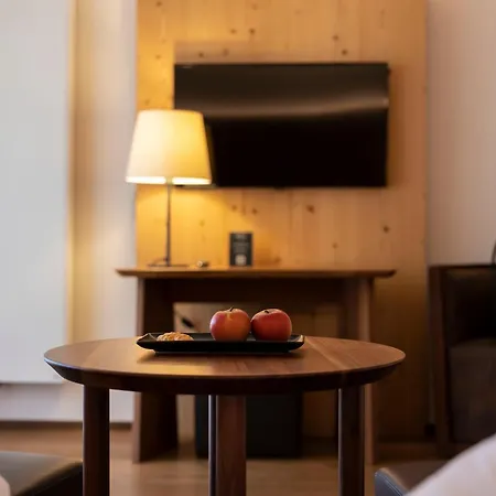 Artnatur Dolomites & Hotel 4*